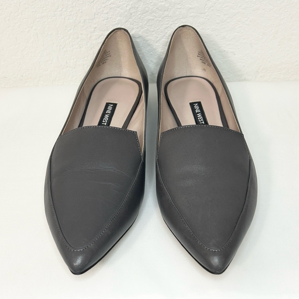 Nine West Women's Dark Gray Flats